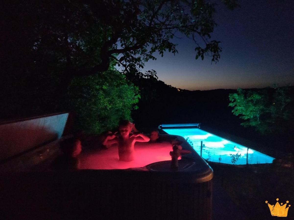 Estafete Bed & Breakfast Cressensac-Sarrazac Екстериор снимка